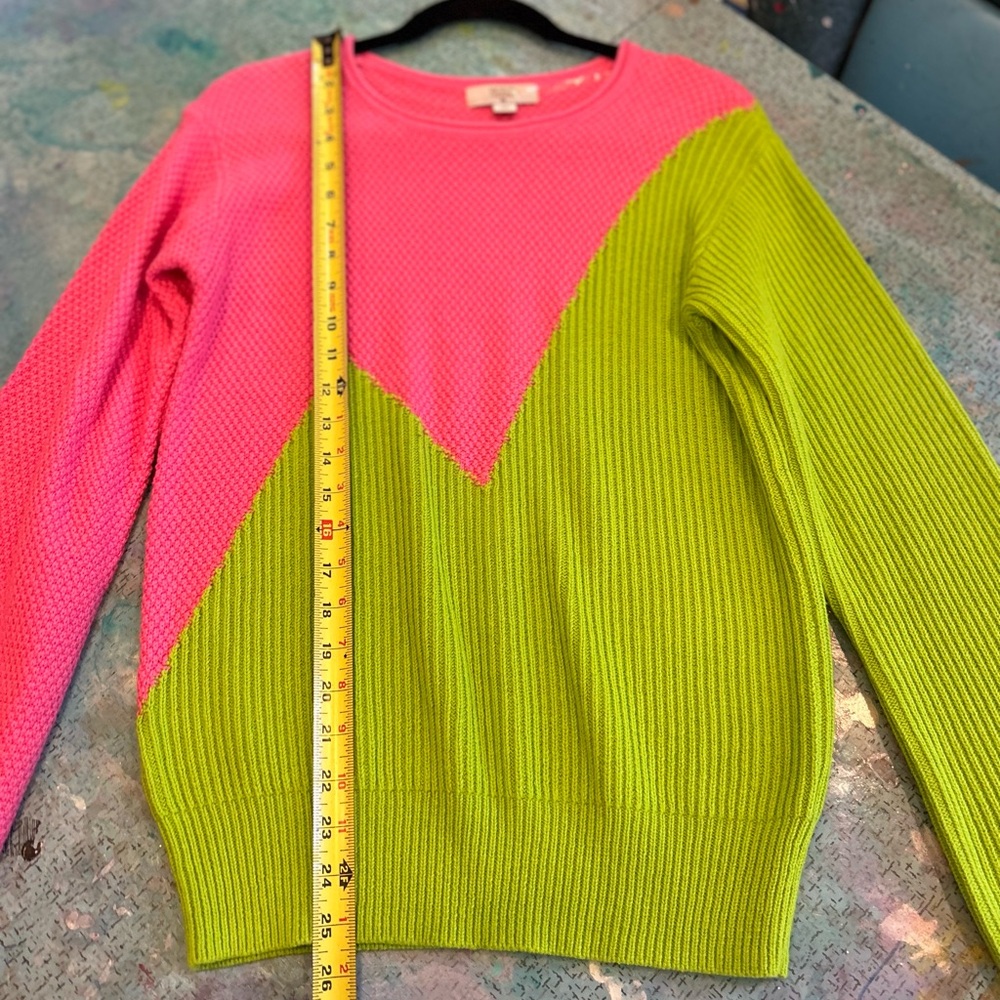 Funky Graph Sweater - Picture 12 of 12
